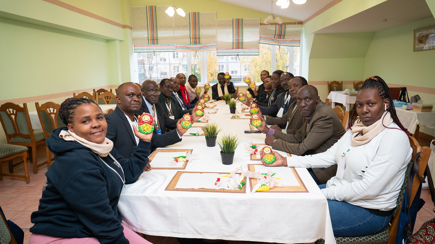 Derzhavin University Organized an Evening “Traditions of Russian Tea Drinking” for Teachers of the Republic of Uganda