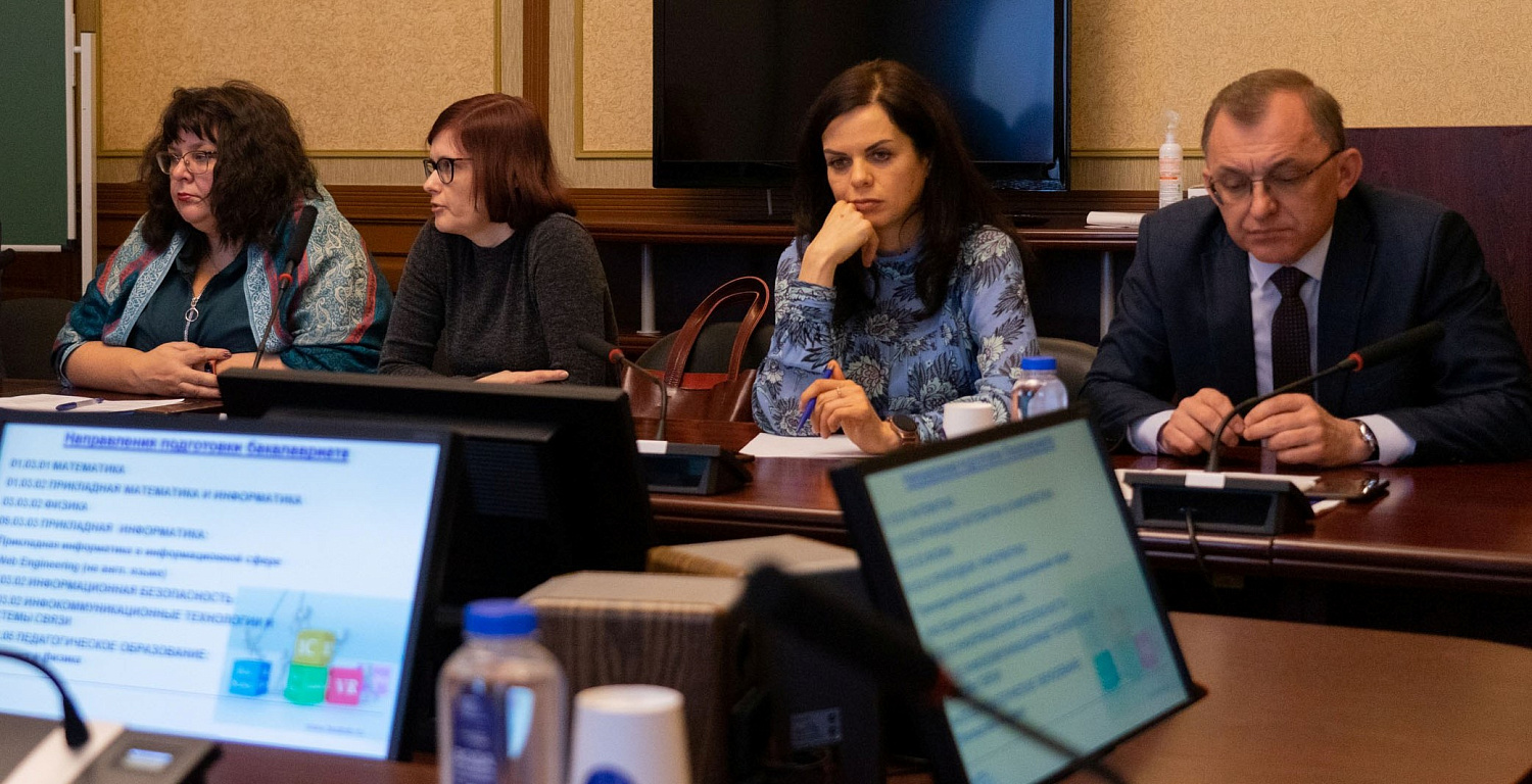 The delegation of the Central Asian Innovation University visited Derzhavin University