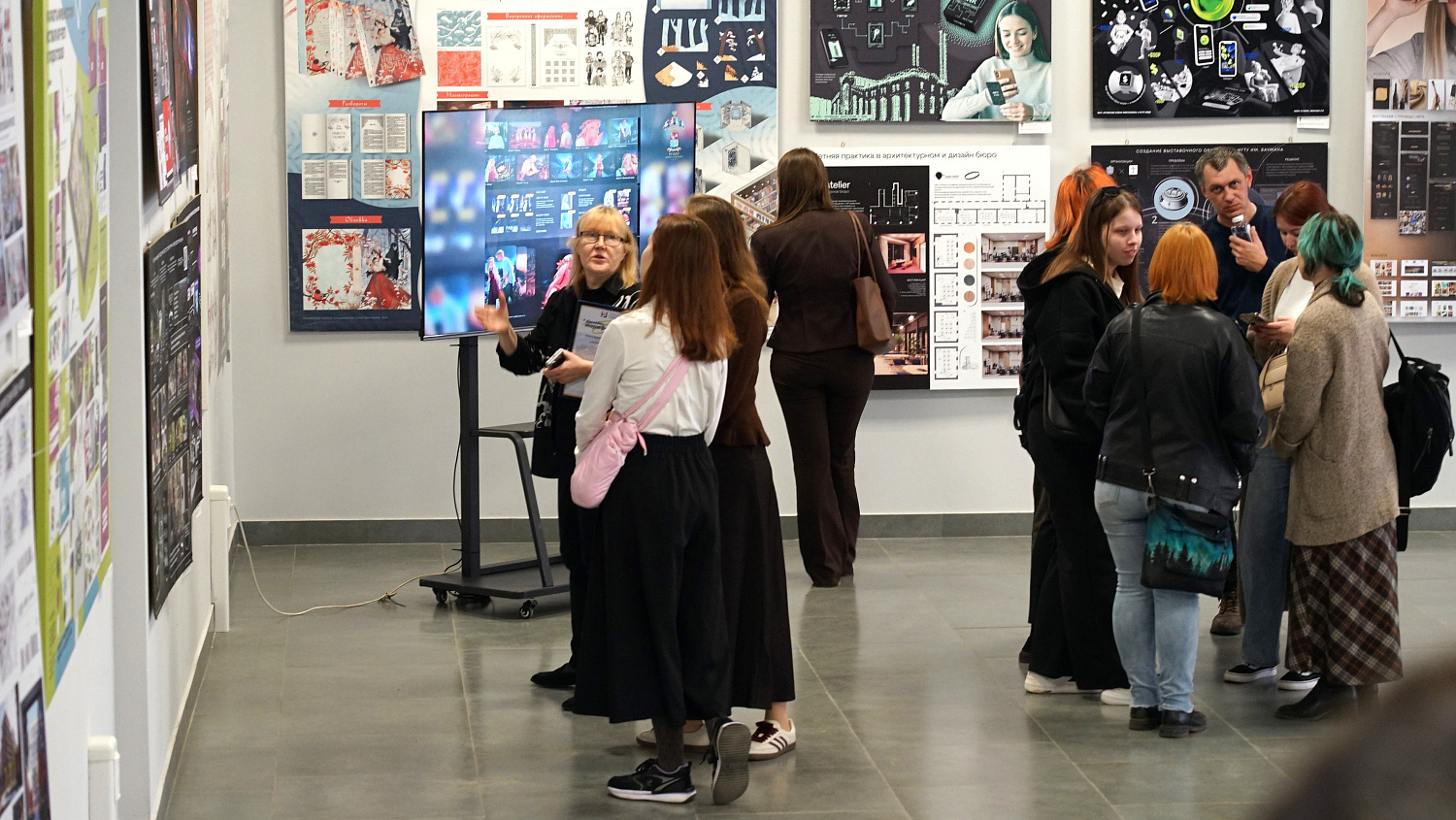 Derzhavin University and Stroganov University jointly opened the exhibition "Design Marathon: Synthesis of Technology and Creativity."