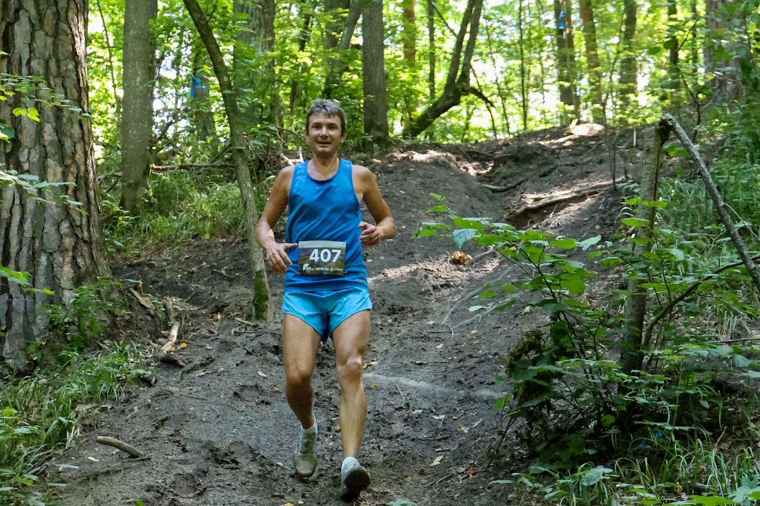 Derzhavin University Research Fellow Sergey Gribanovsky Wins Trail Race Medal