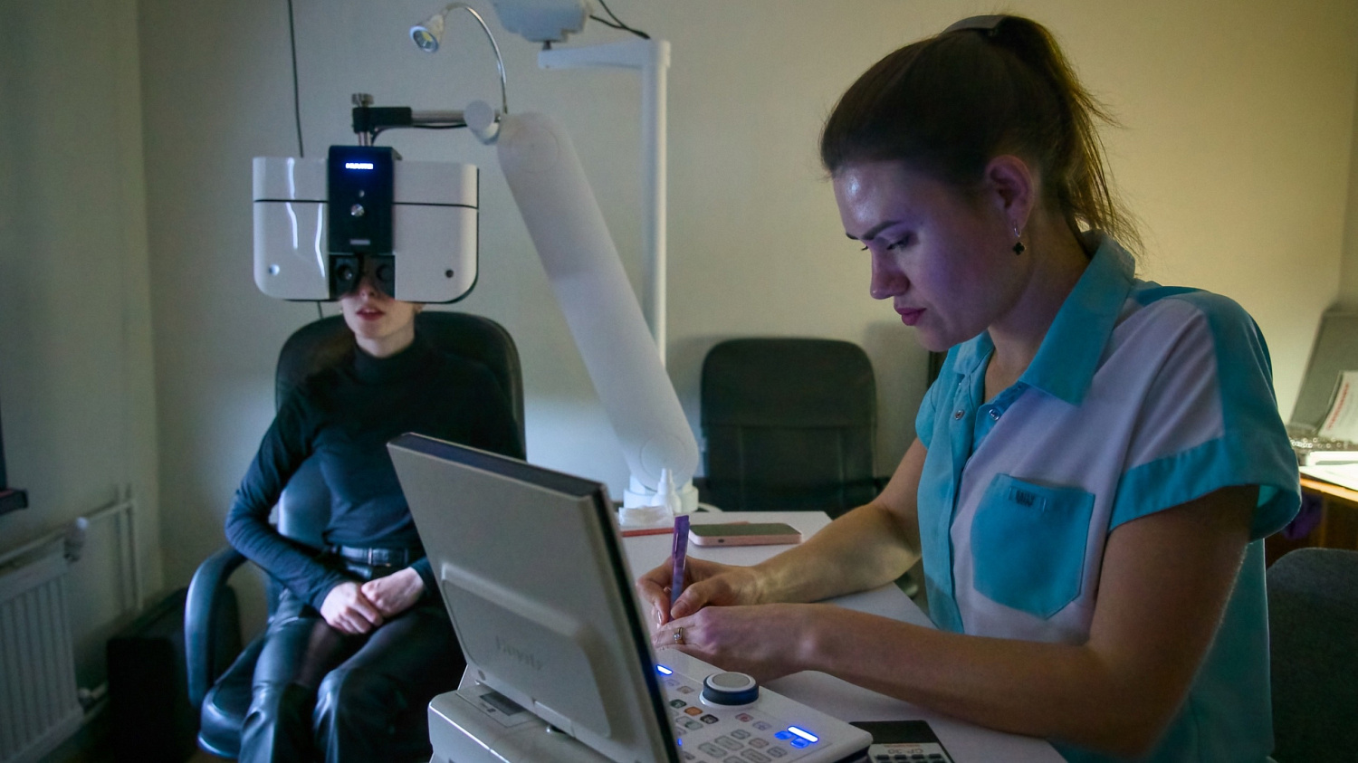 Derzhavin University Scientists Study Probable Risks and Severity of Visual Analyzer Disorders in Cyber Athletes