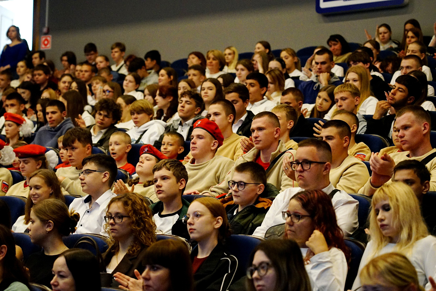 A meeting with Hero of Russia and Arctic explorer Mikhail Malakhov was held at Derzhavin University.