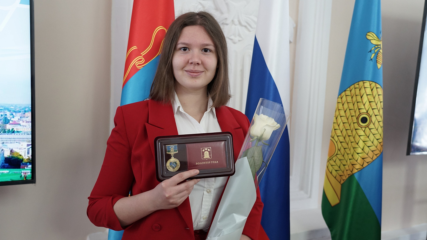 Derzhavin University Volunteers were Awarded with the Badge of Honor “Volunteer of the year – 2025”