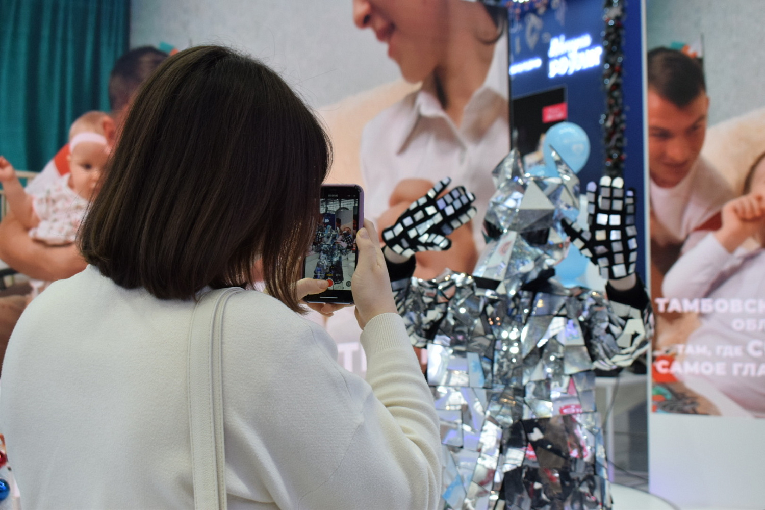 Students of Derzhavin University Took Part in the Day of the Tambov Region at the Exhibition-Forum “Russia”