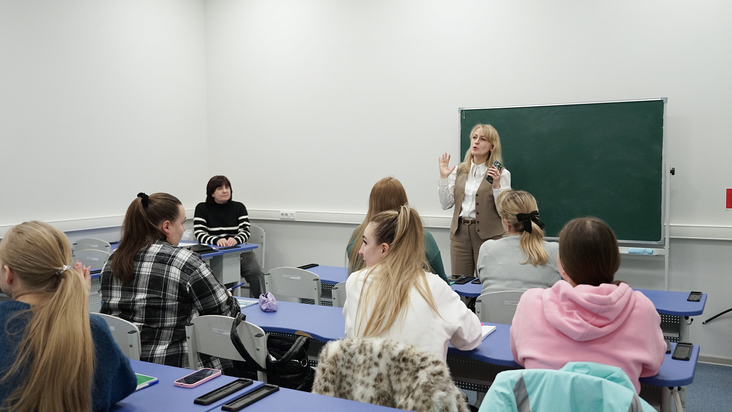 New Additional Professional Retraining Program "Nursing in Cosmetology" at Derzhavin University